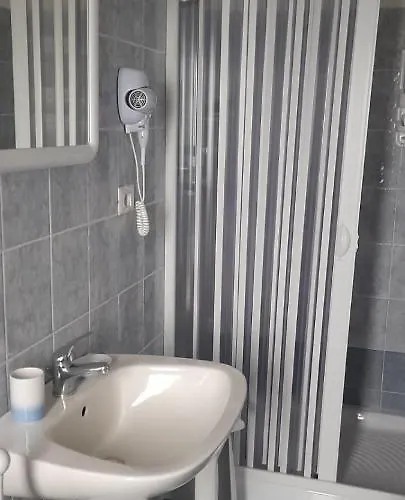 Don Orlando 3* بيتسو