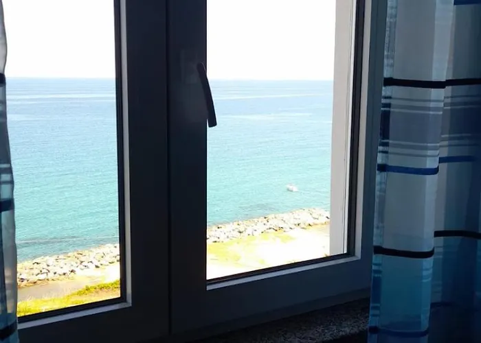 Don Orlando לינה וארוחת בוקר