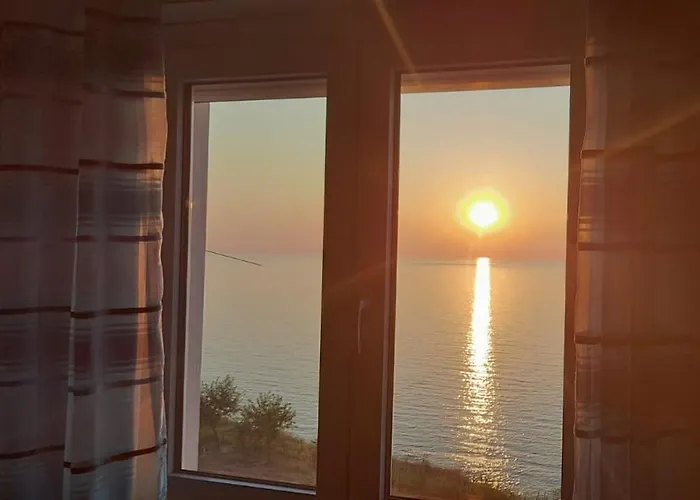 לינה וארוחת בוקר Don Orlando 3*